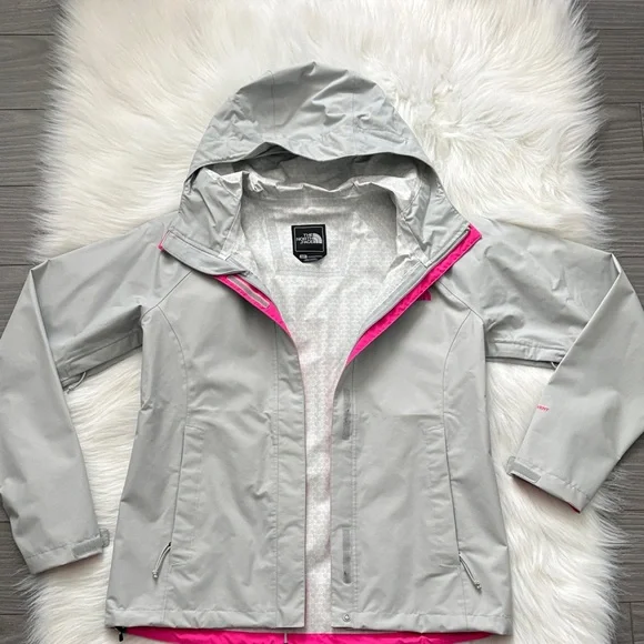 THE NORTH FACE||All Weather Jacket - Picture 2 of 14